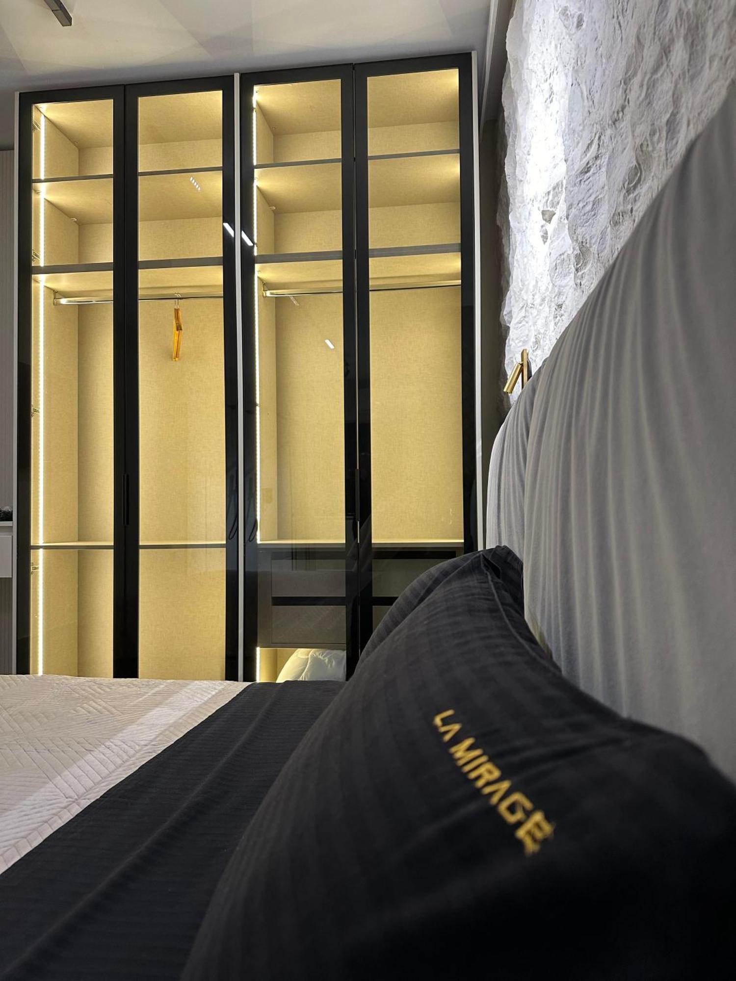 La Mirage Suites & Apartments Tirana Kültér fotó