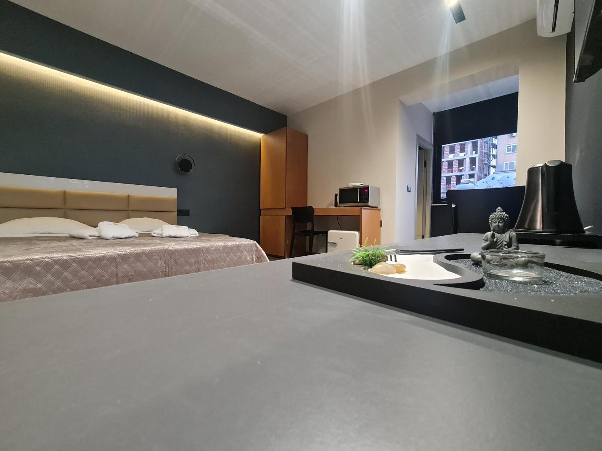 La Mirage Suites & Apartments Tirana Kültér fotó