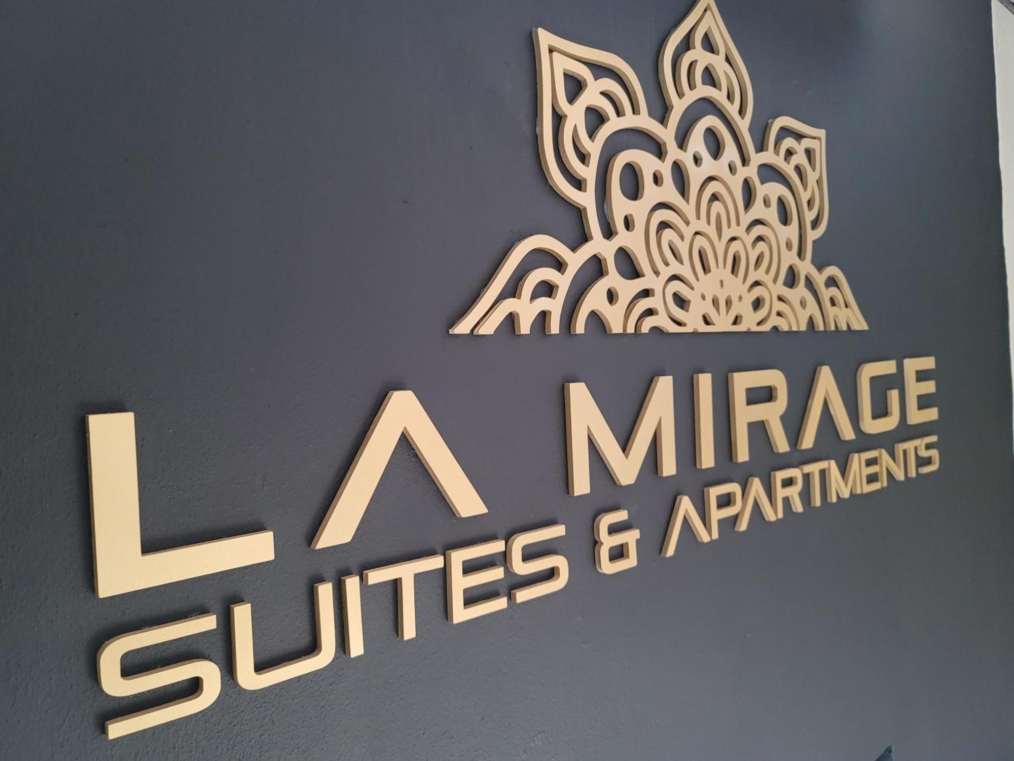 La Mirage Suites & Apartments Tirana Kültér fotó