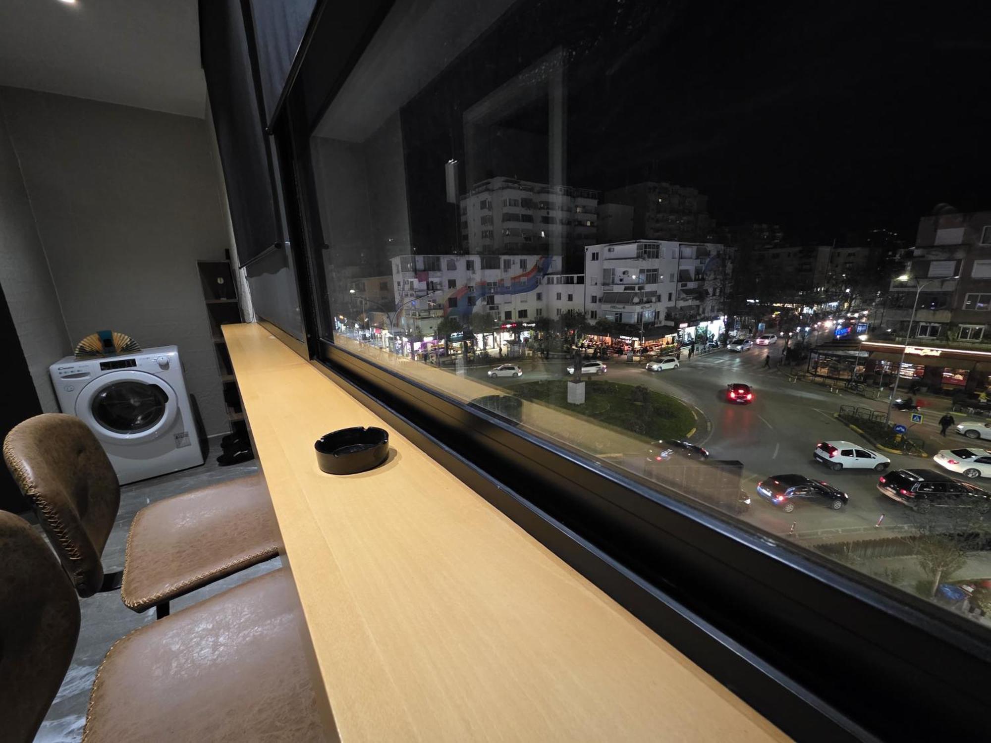 La Mirage Suites & Apartments Tirana Kültér fotó